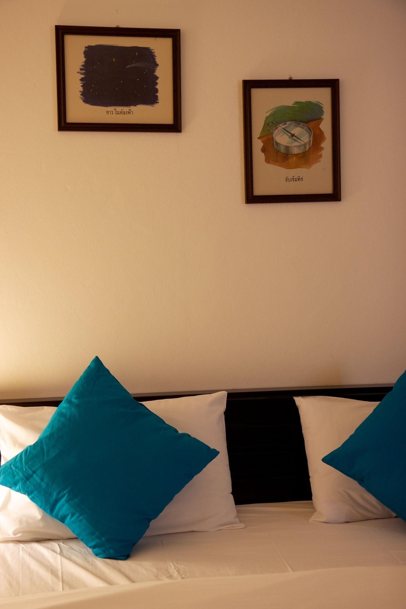 Charn Residence Bang Saen Ngoại thất bức ảnh
